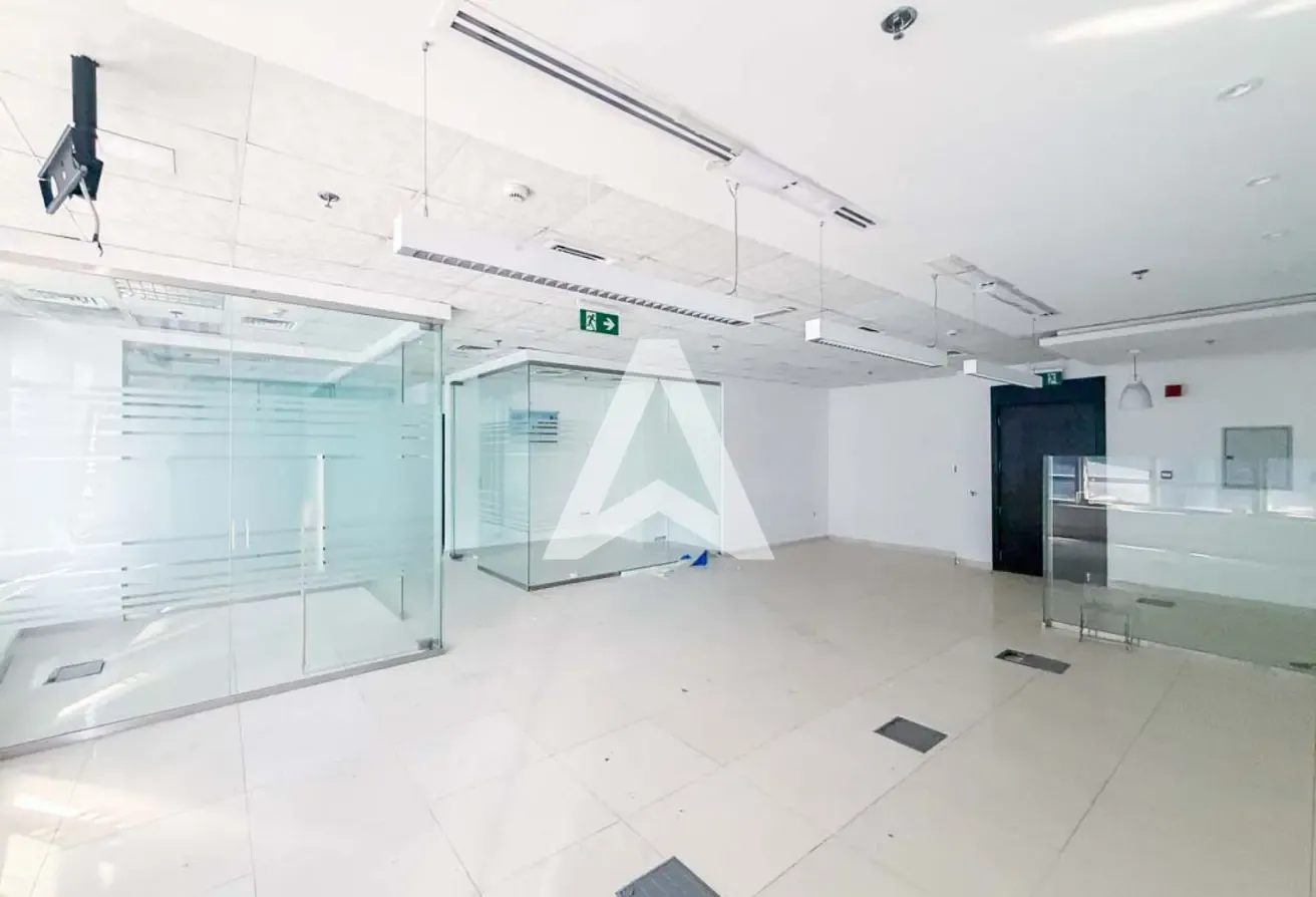 Partitioned Office | Walking Distance to Metro