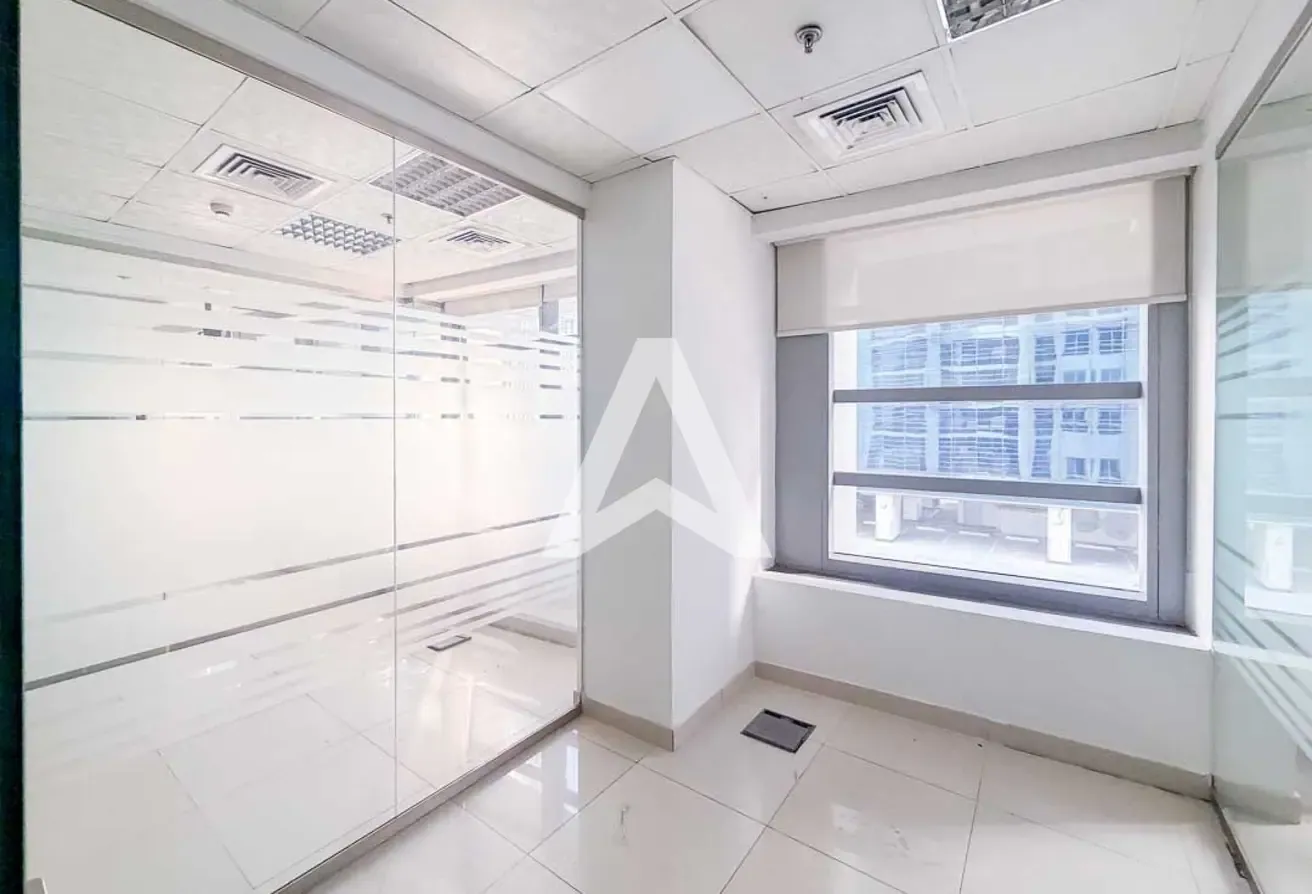 Partitioned Office | Walking Distance to Metro