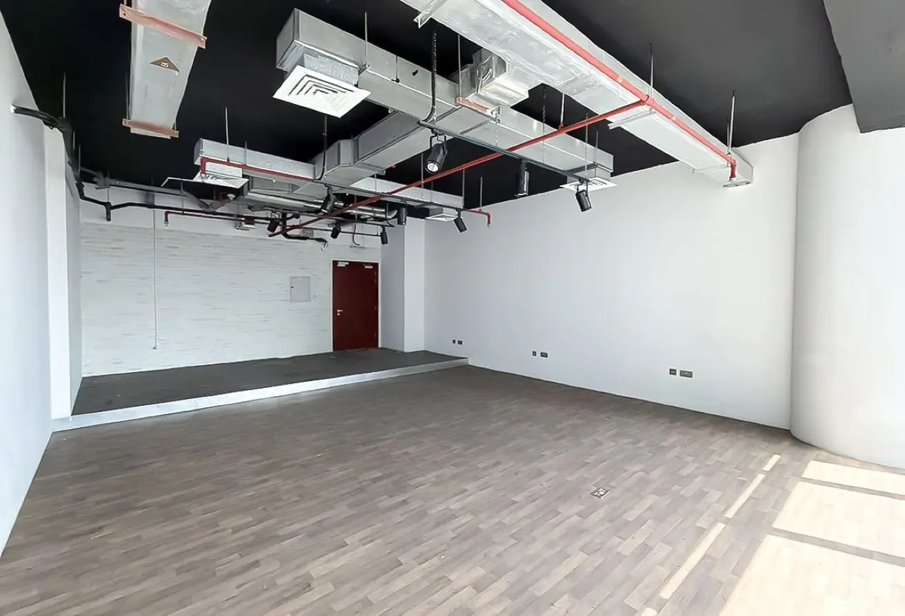 Canal View | Fitted Office | Unfurnished | Vacant