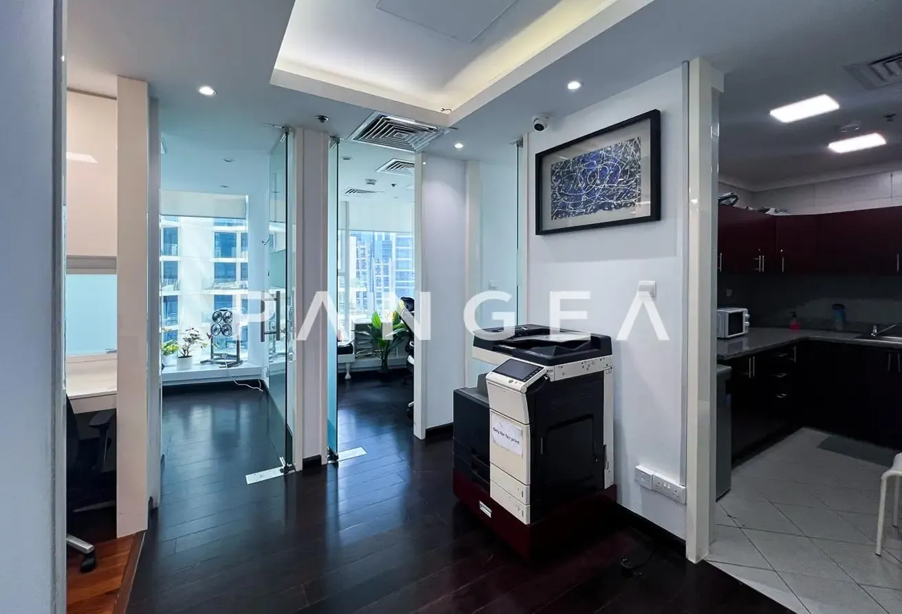 Fully Fitted | Partitioned Office | Middle Floor