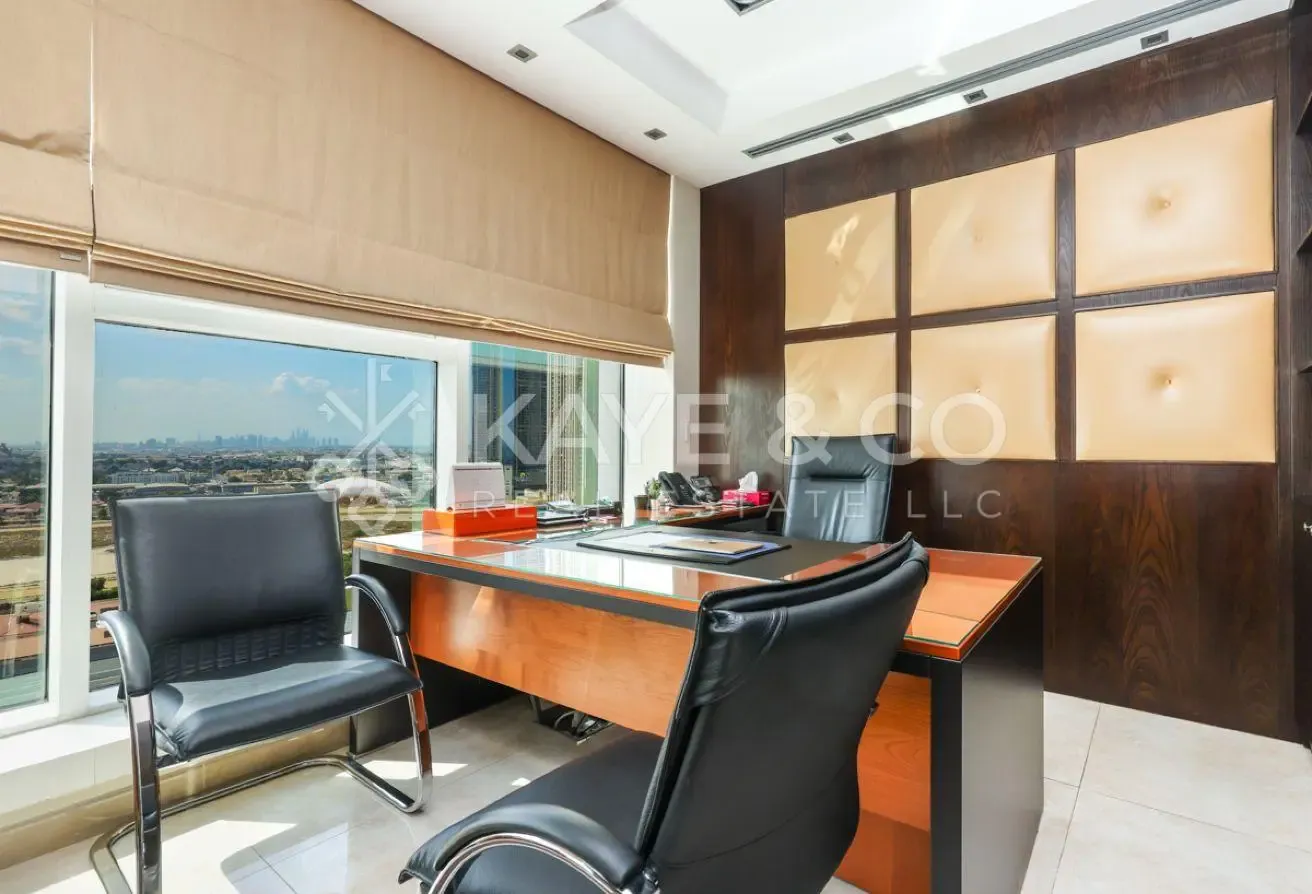 EXCLUSIVE | Full Canal View | Partitioned Office