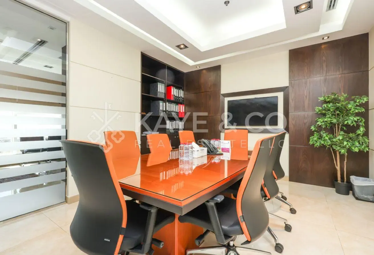 EXCLUSIVE | Full Canal View | Partitioned Office