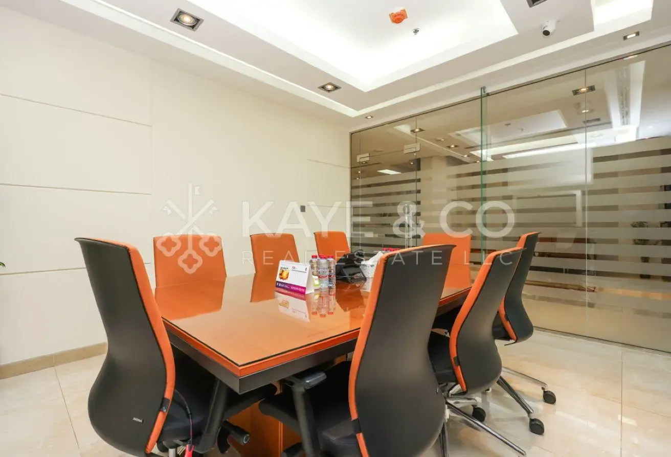 EXCLUSIVE | Full Canal View | Partitioned Office