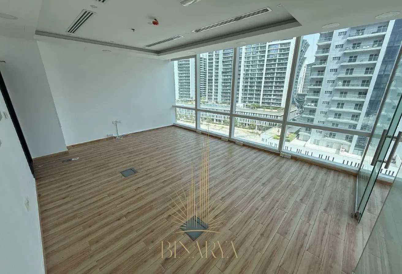 Corner Unit |Prime Location|Investment Opportunity