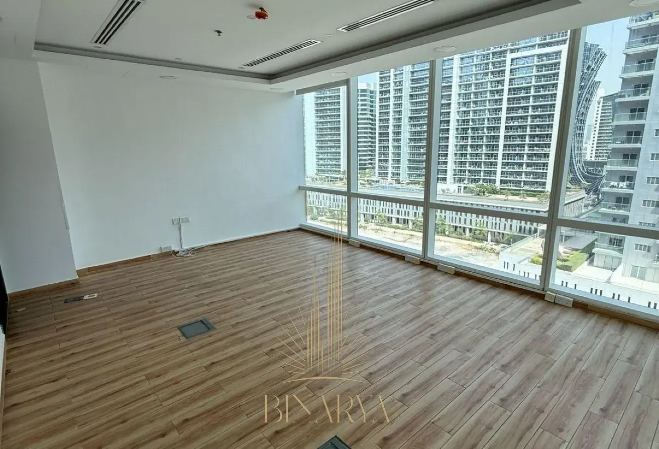 Corner Unit |Prime Location|Investment Opportunity