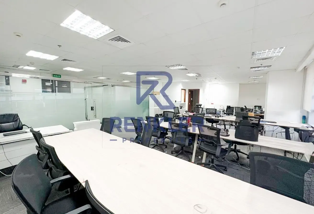 Meeting room | Open Space | Furnished