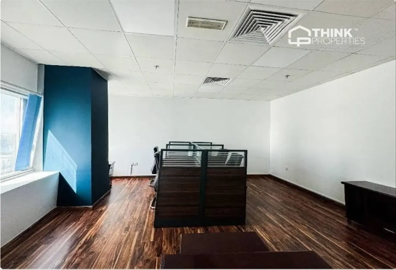 Negotiable 3 Car Parking's | Furnished | Upgraded