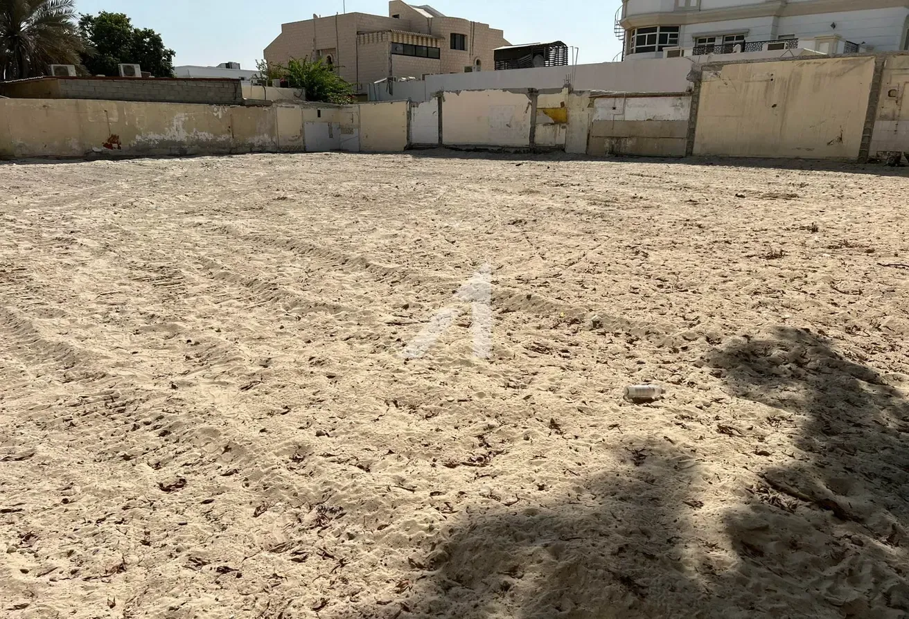 Prime Beachside Villa|Large Plot|GCC National Only