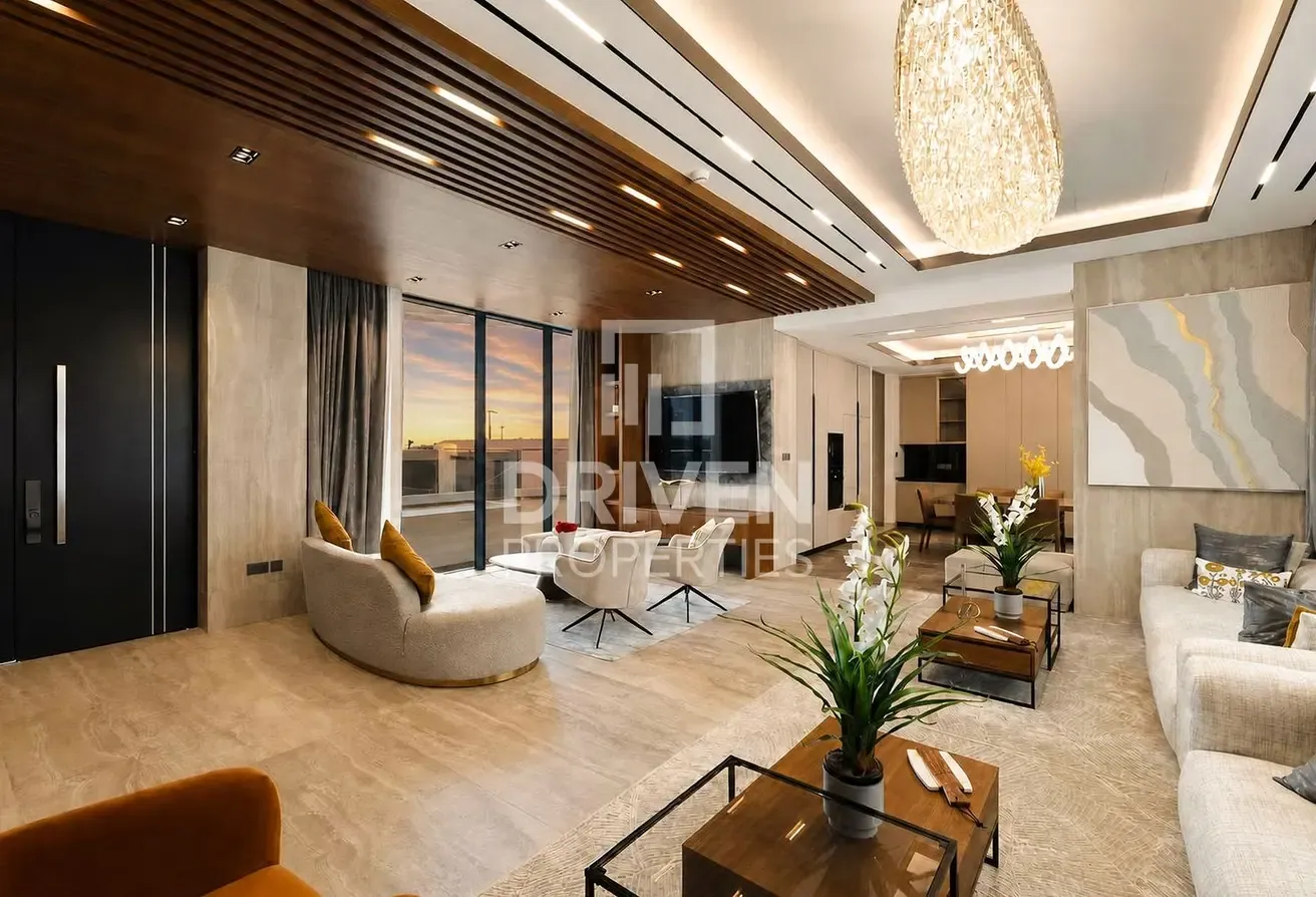 GCC Villa | Beach Access | Fully Furnished