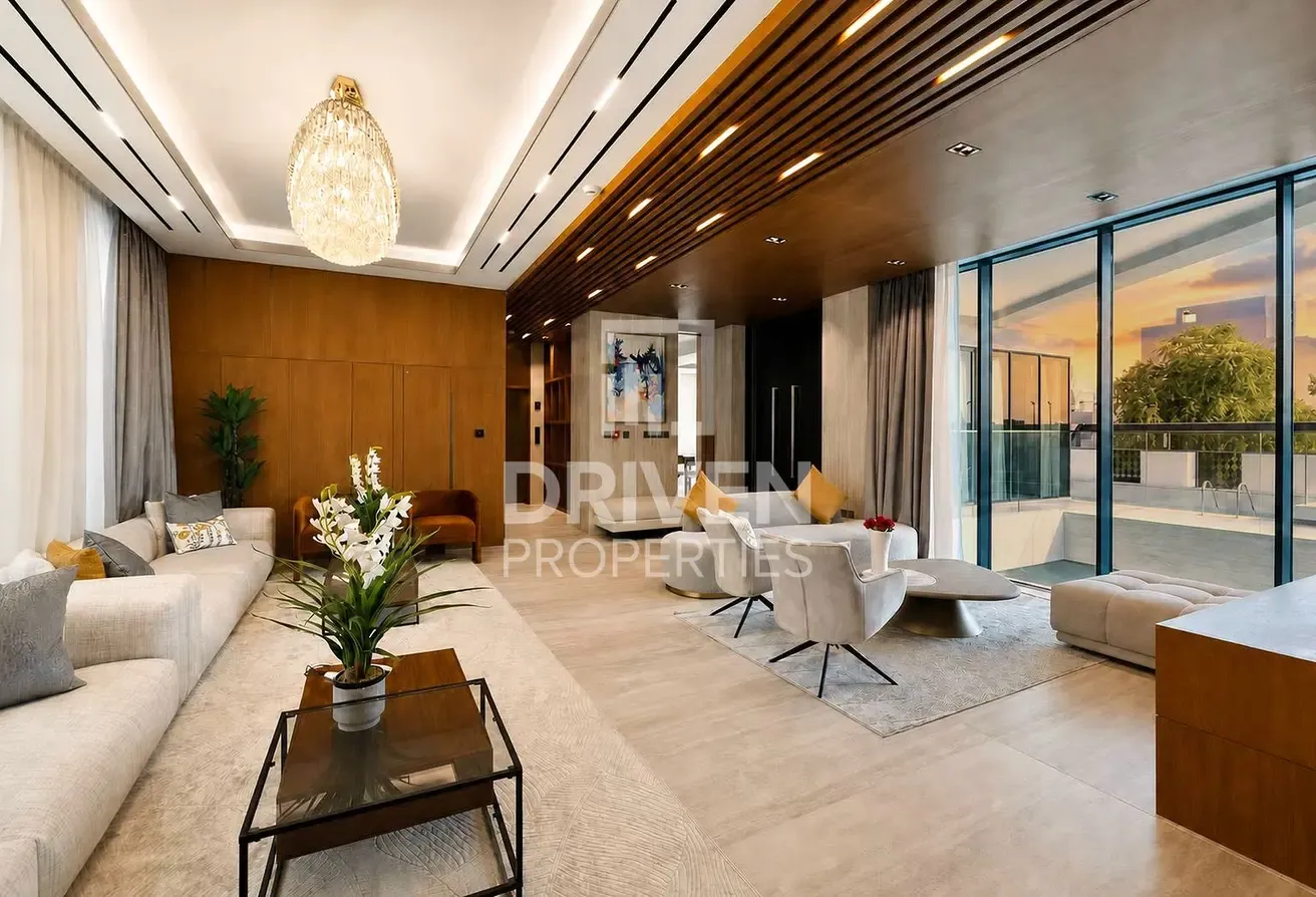 GCC Villa | Beach Access | Fully Furnished