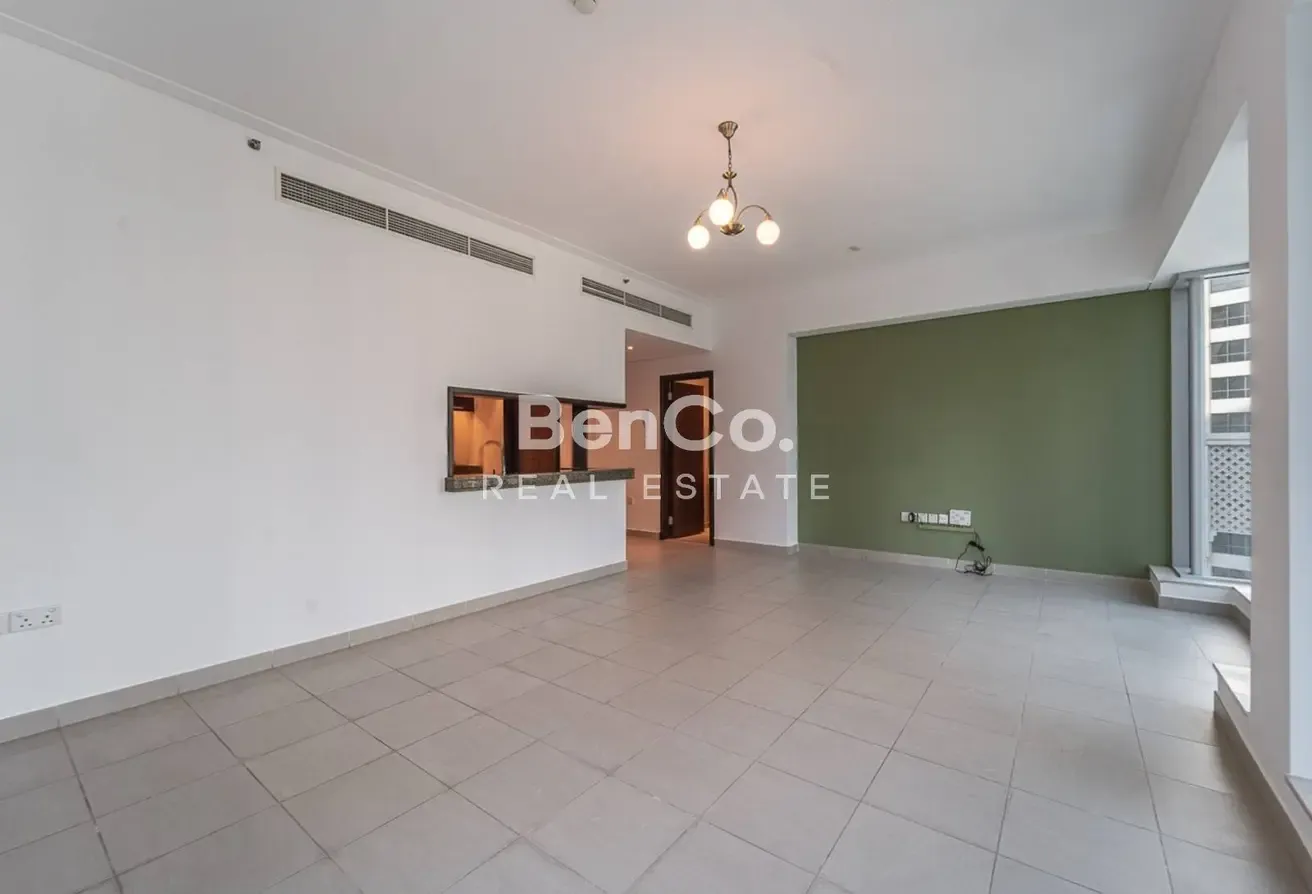 Marina Promenade | Unfurnished | Water View