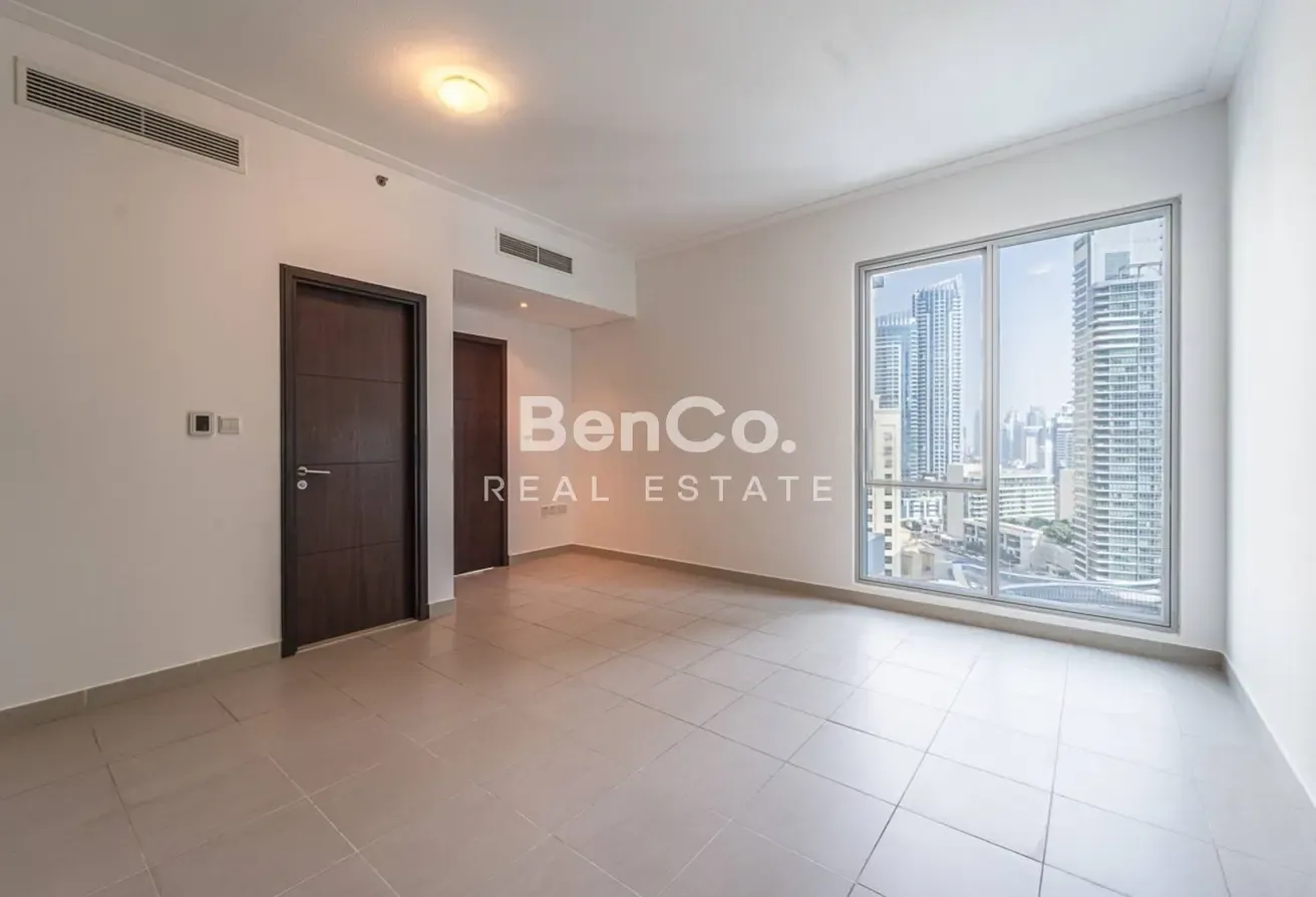 Marina Promenade | Unfurnished | Water View