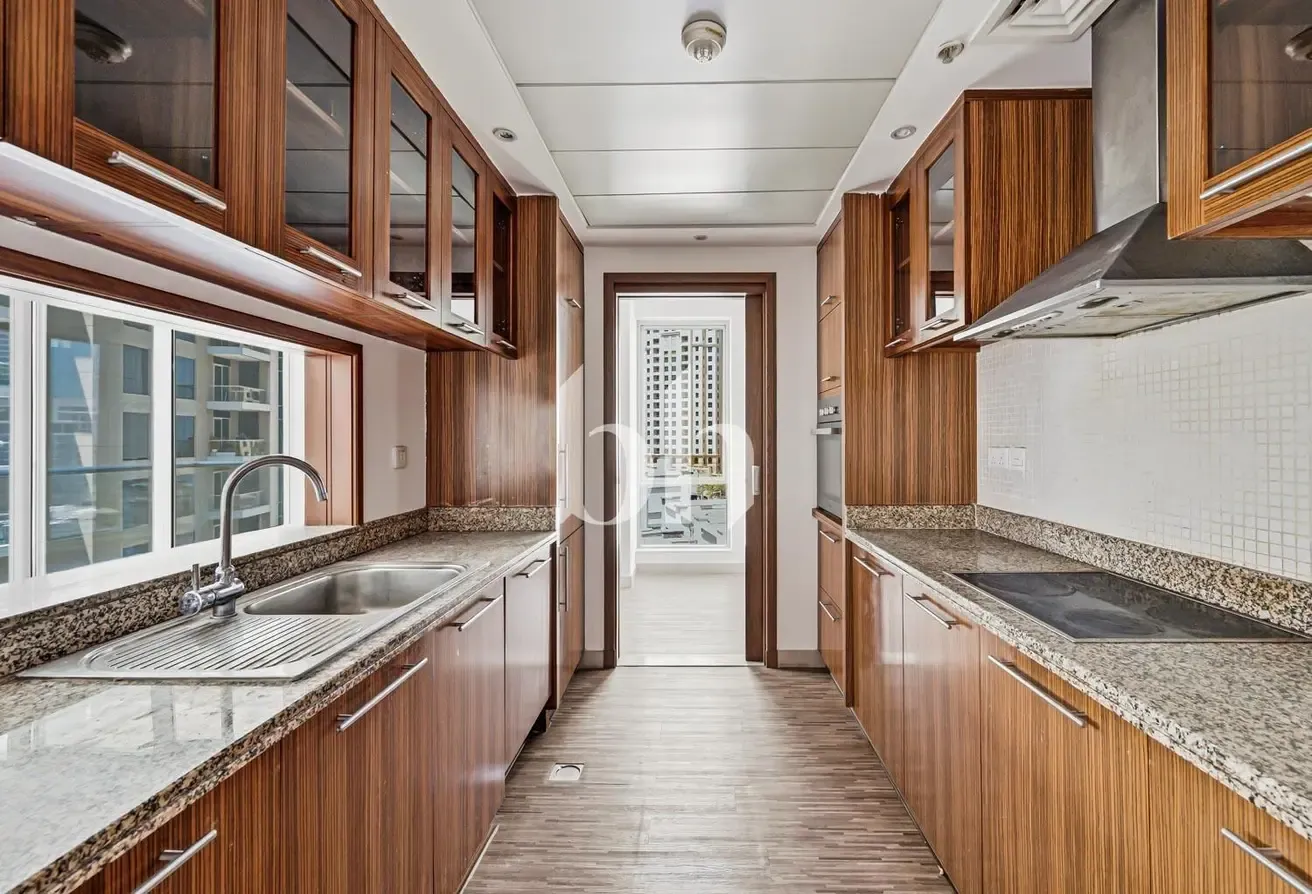 2BR + Study | Marina View | Vacant