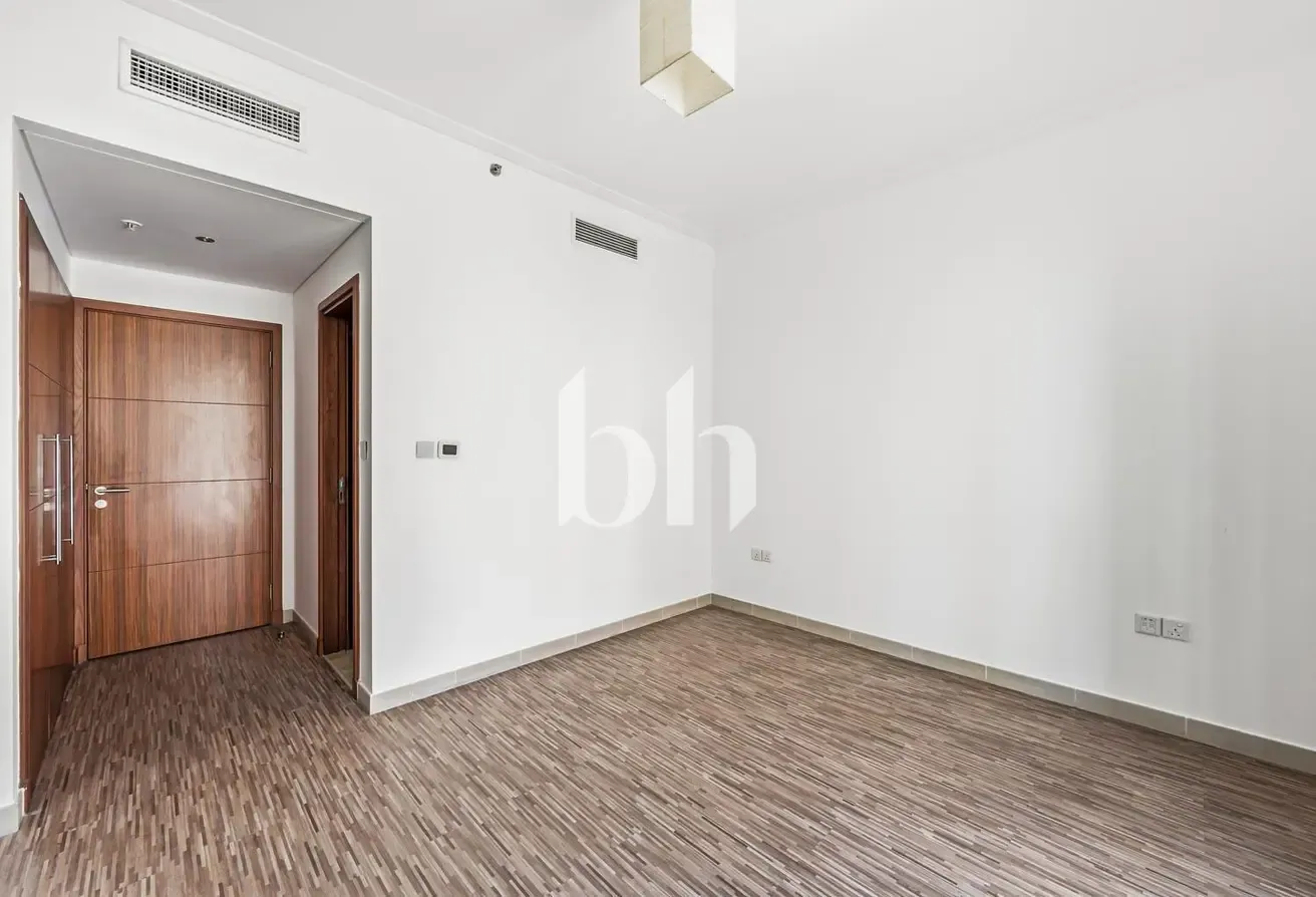 2BR + Study | Marina View | Vacant