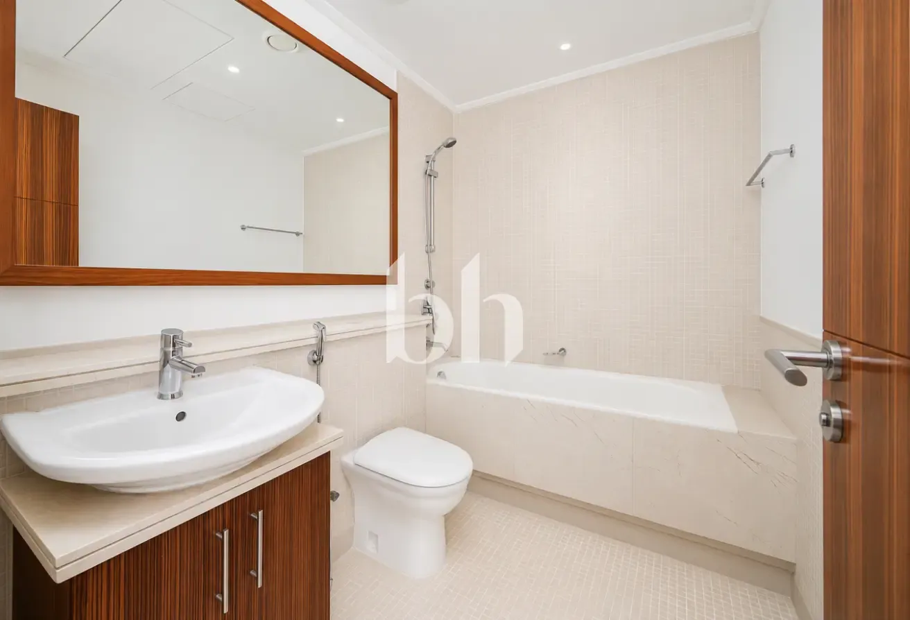2BR + Study | Marina View | Vacant