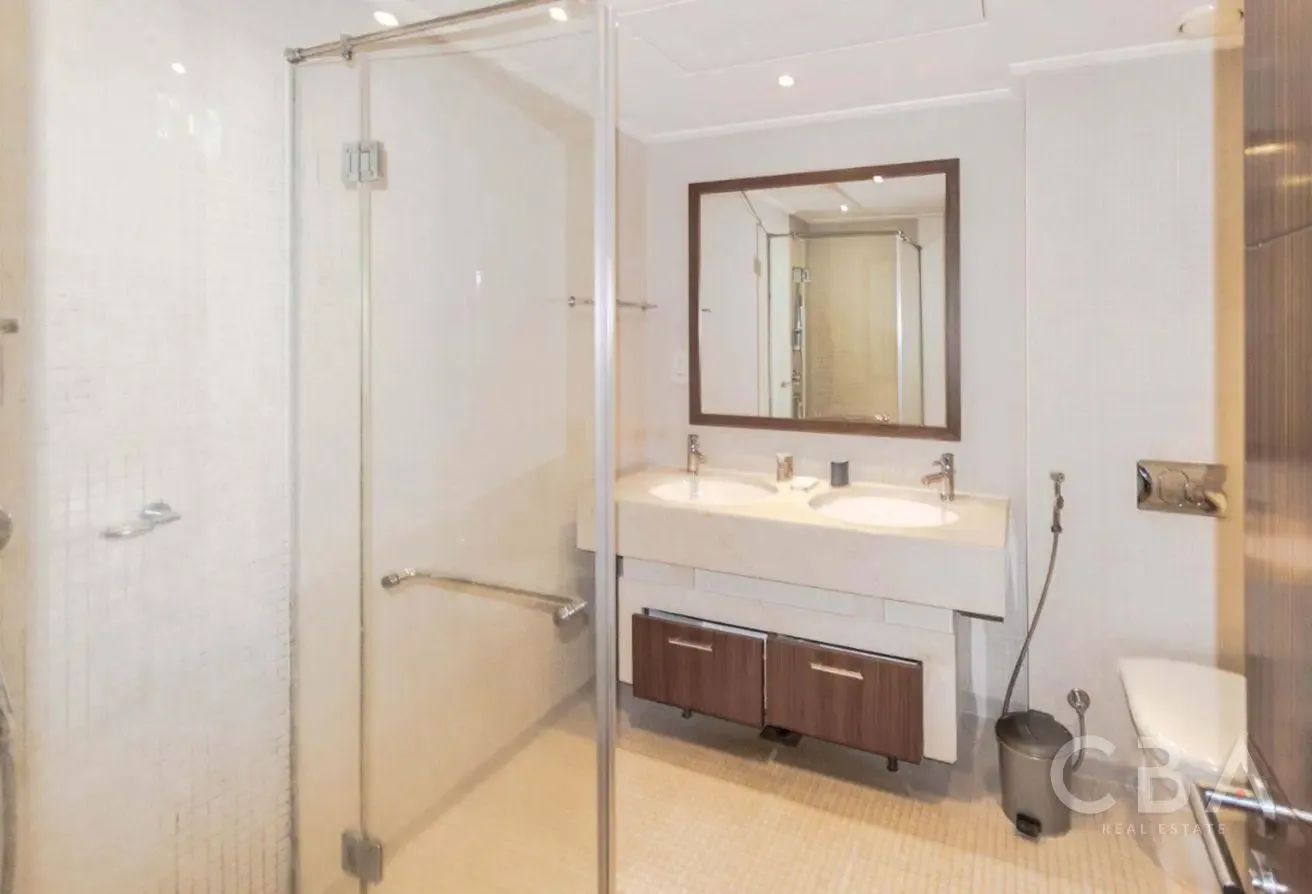 Park and Pool View | Furnished | High ROI