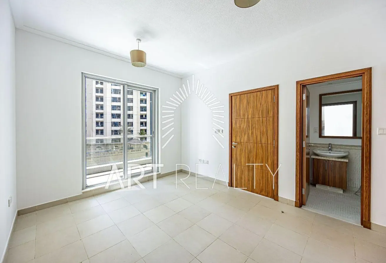 Vacant | Partial Sea & Pool View |Close to Beach