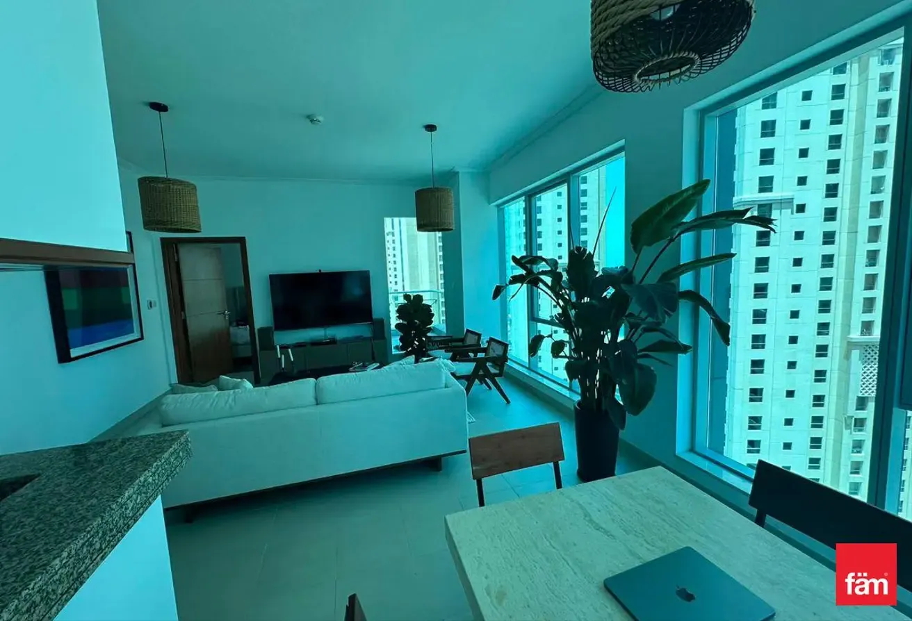 High Floor | Large Layout | Community Living