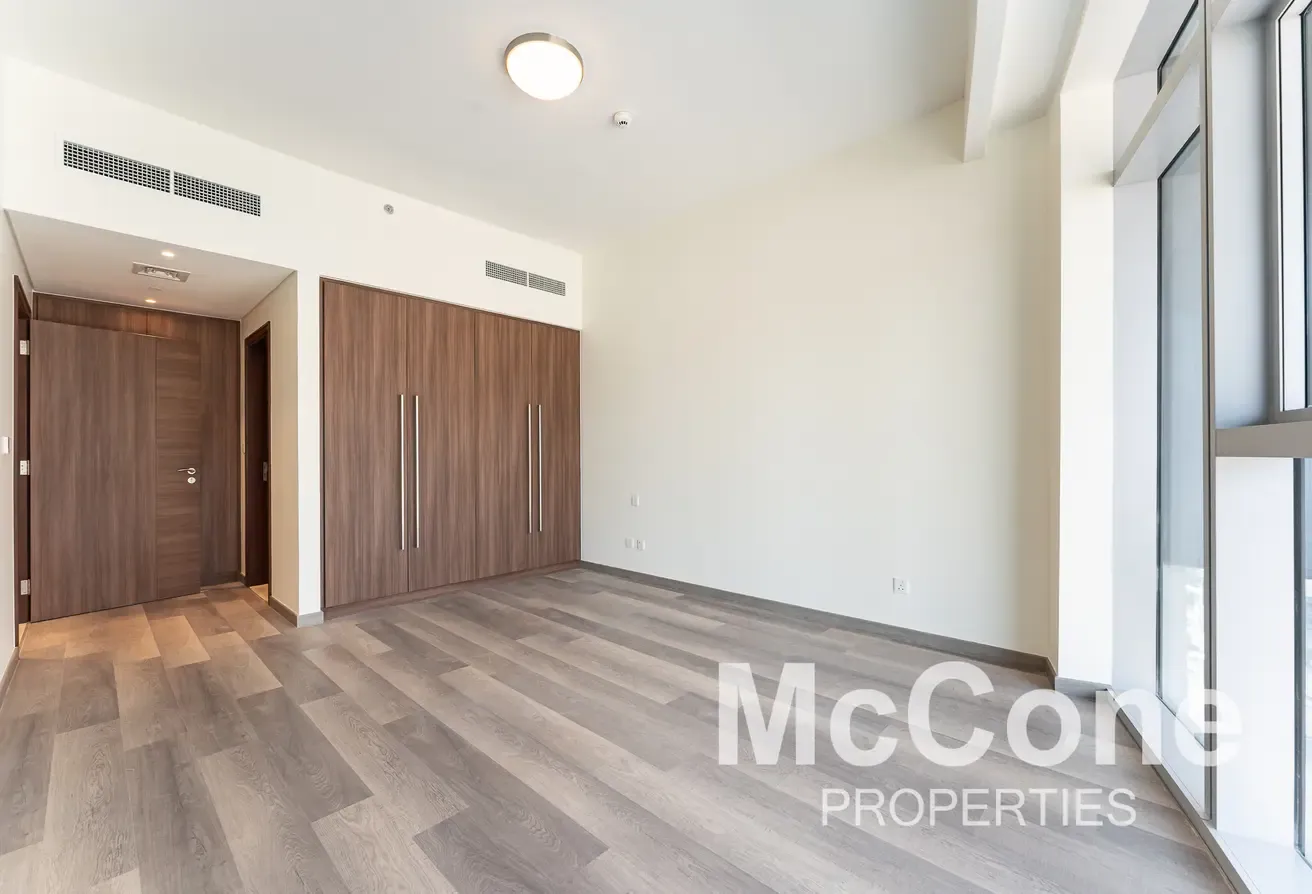 Burj Khalifa View | Prime Location | Ready to Move