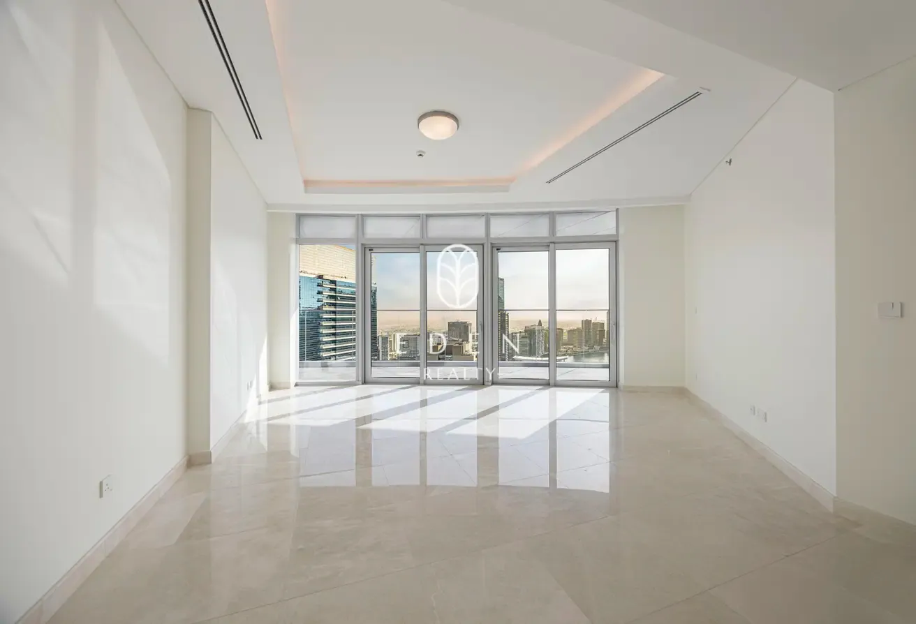 Best Deal | Closed Kitchen | High Floor