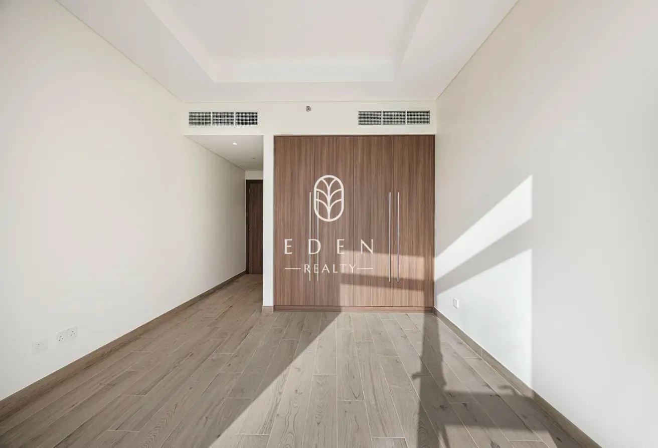 Best Deal | Closed Kitchen | High Floor