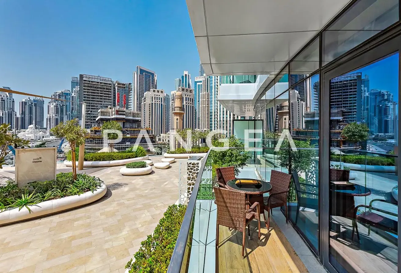 Fully Furnished| Vacant| Great Price