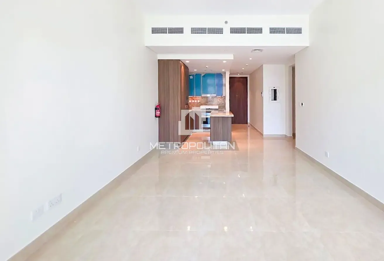 Spacious Layout | Large Balcony | Burj View