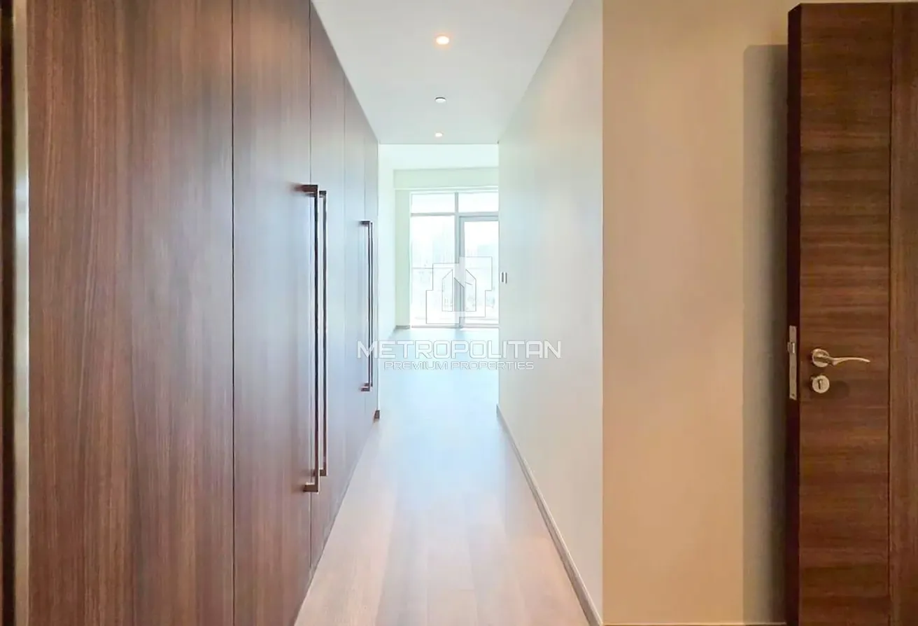 Spacious Layout | Large Balcony | Burj View