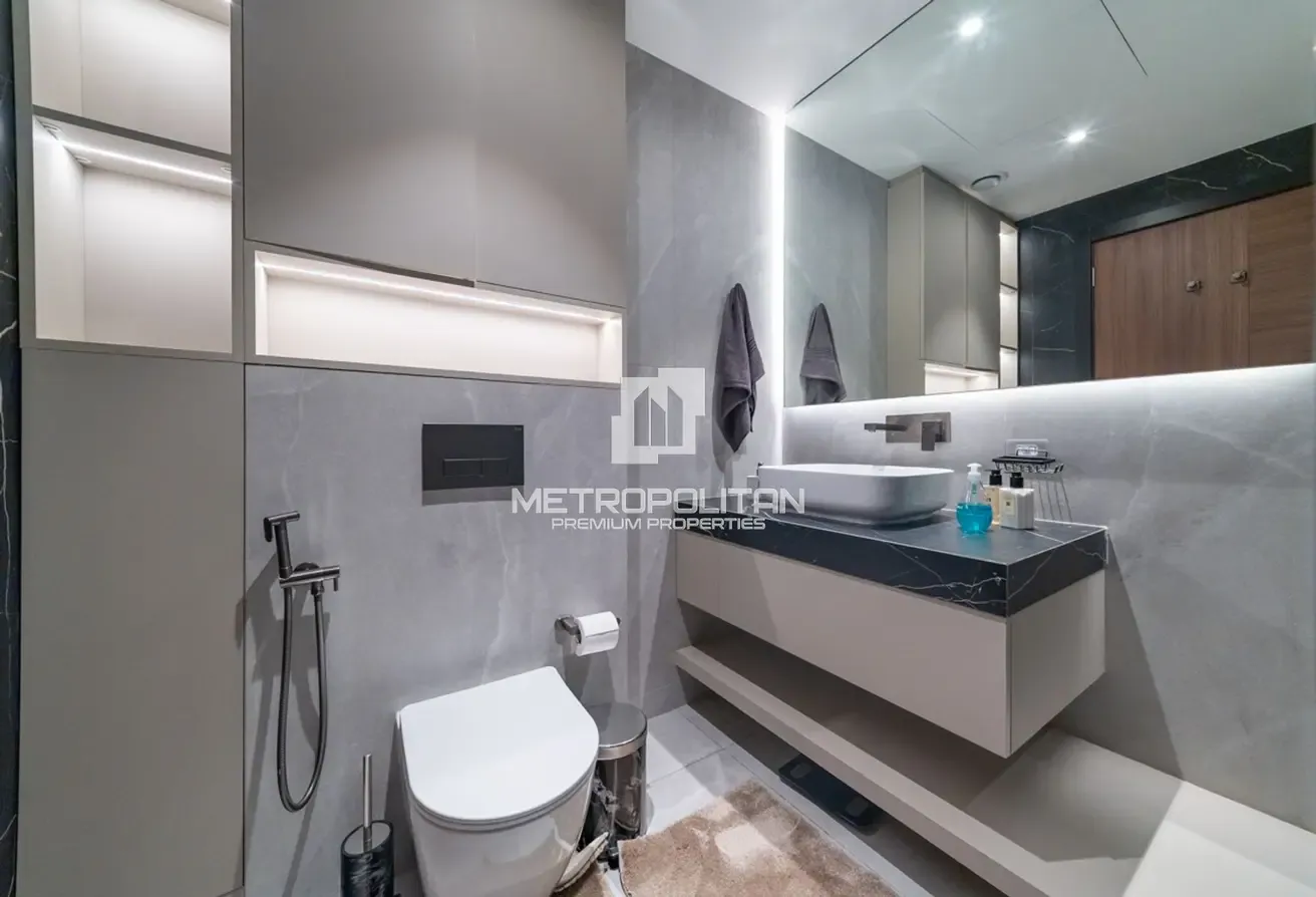 Spacious Layout | Large Balcony | Burj View