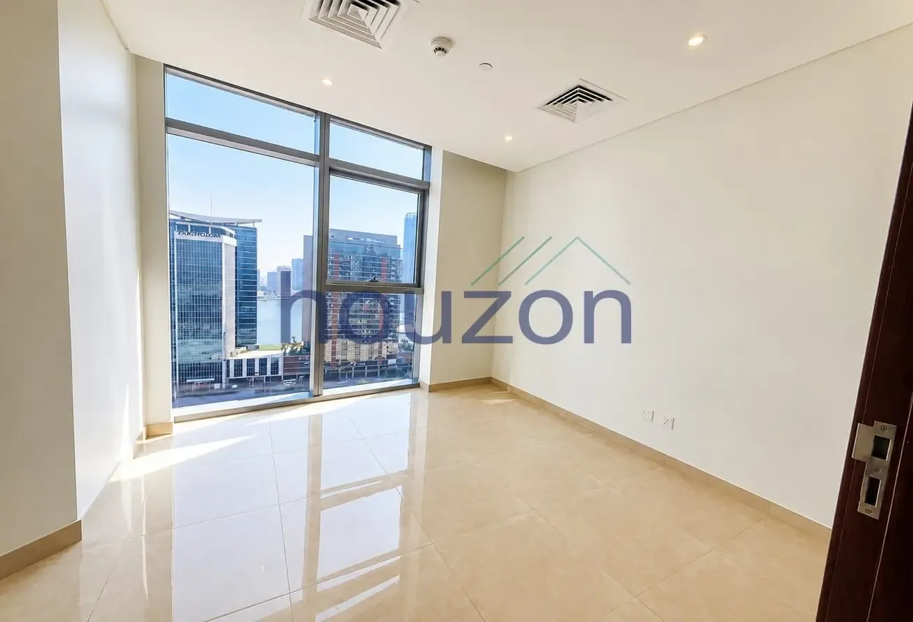 Brand New | Spacious 2BR+ Study | Canal view