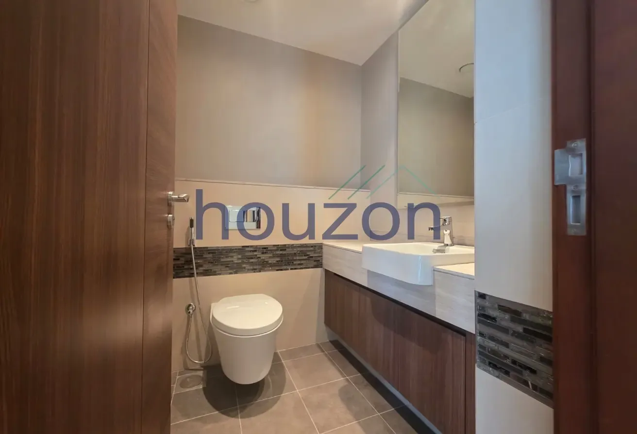 Brand New | Spacious 2BR+ Study | Canal view