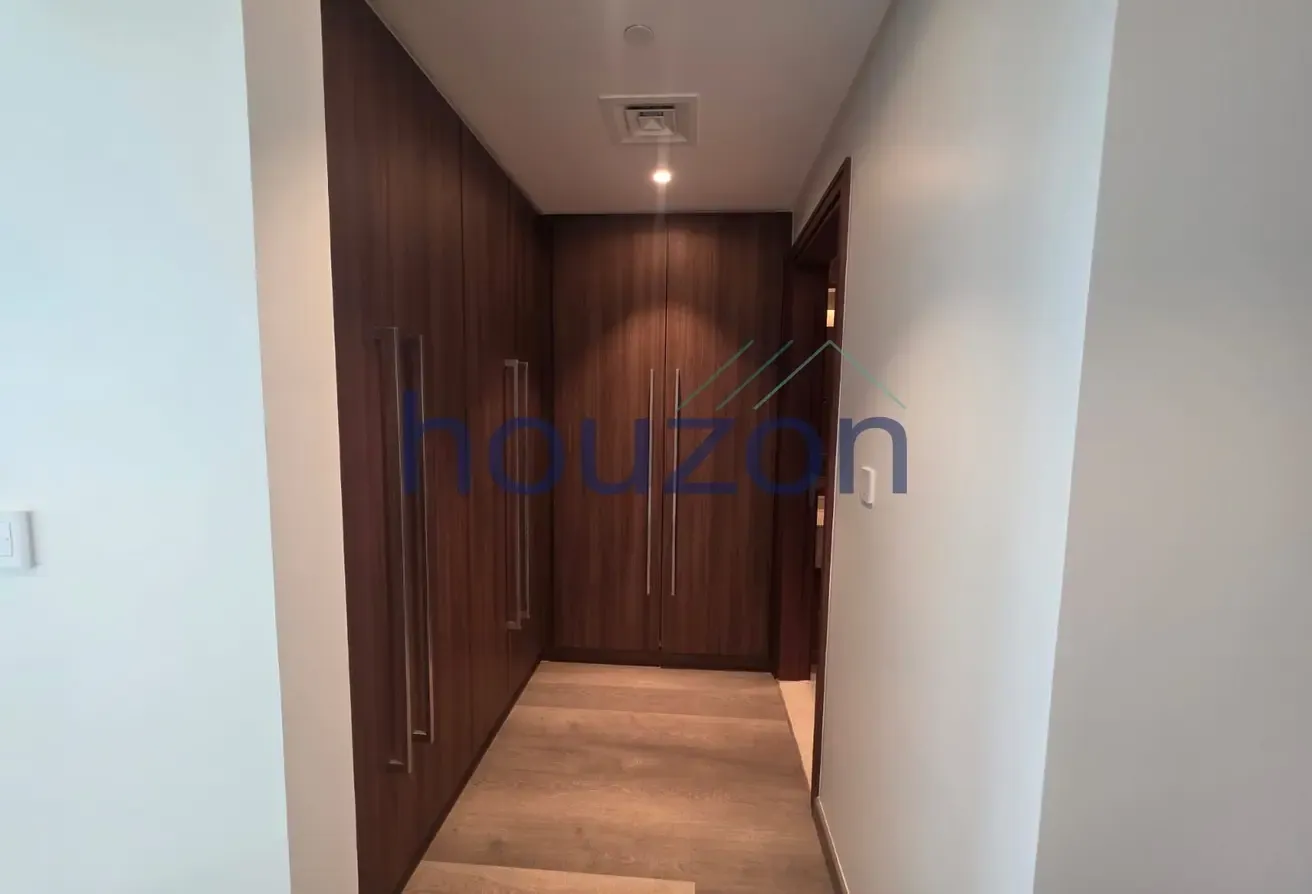Brand New | Spacious 2BR+ Study | Canal view