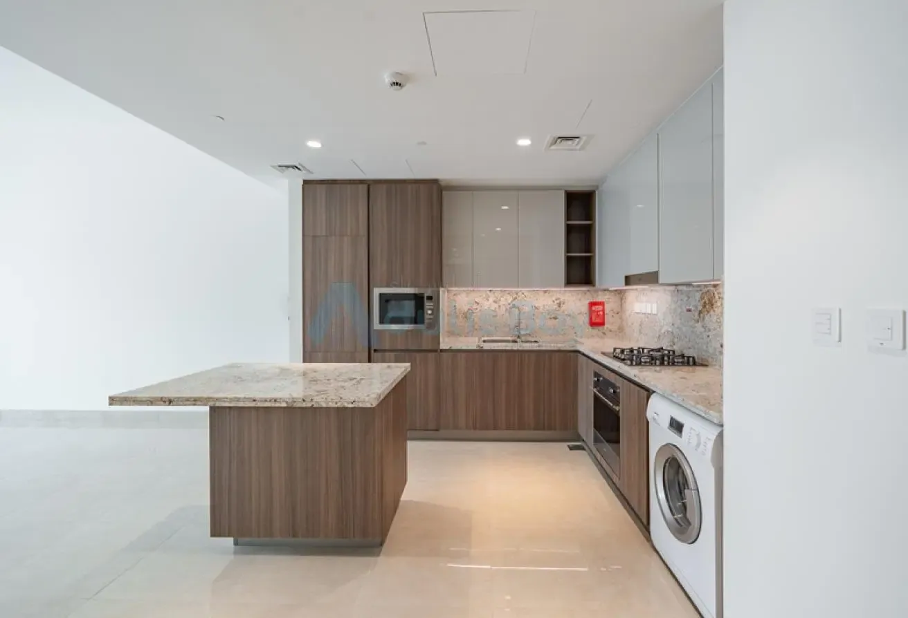Luxury Apartment | Ready Unit | Genuine Resale