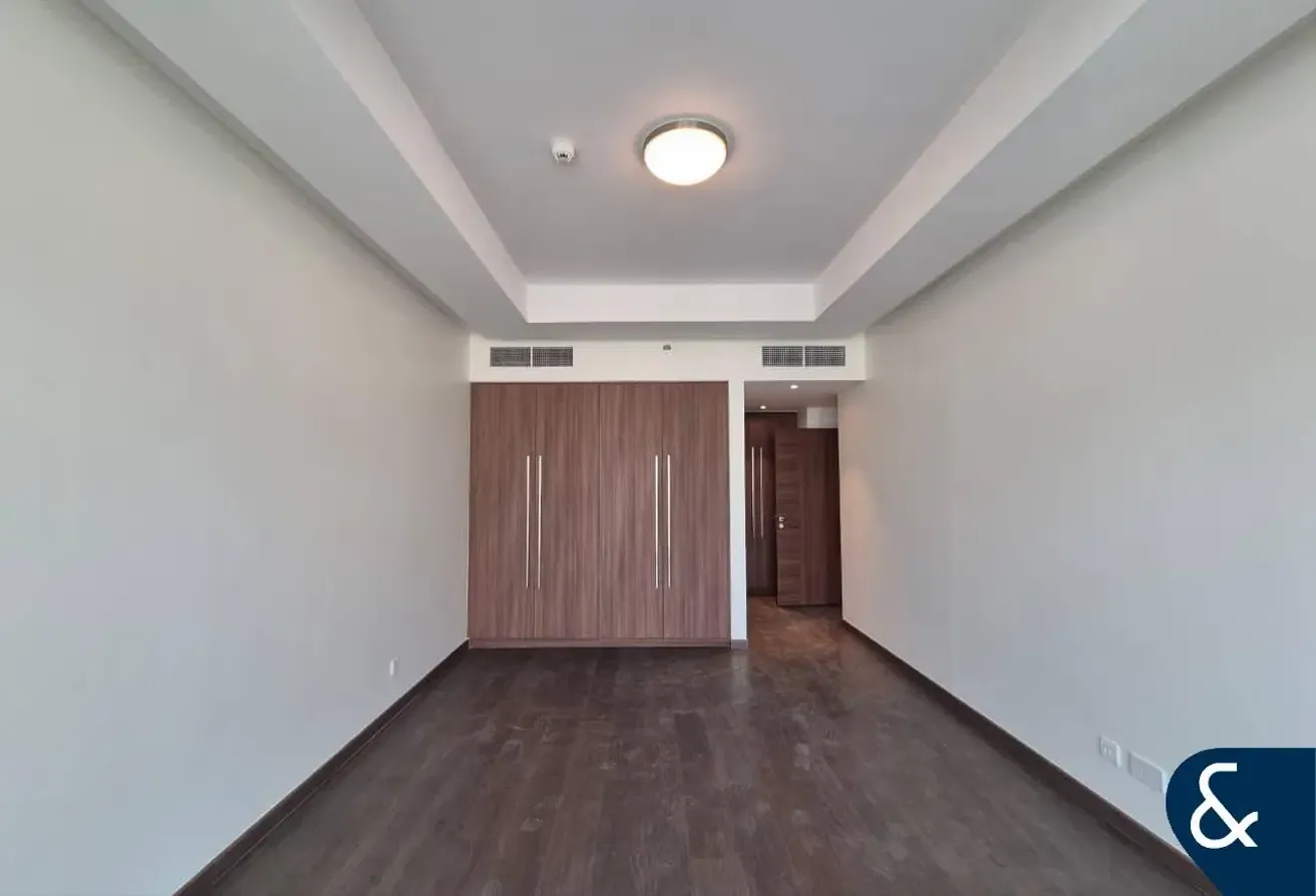Burj K View | Large 2 Bed | Imperial Ave