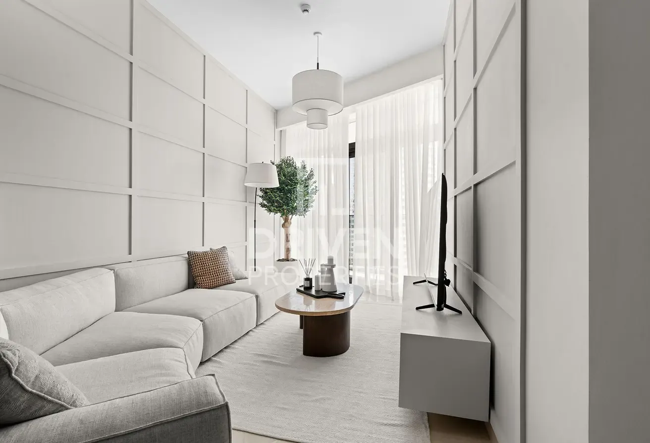 Fully Furnished | Ready to move in | Mid Floor