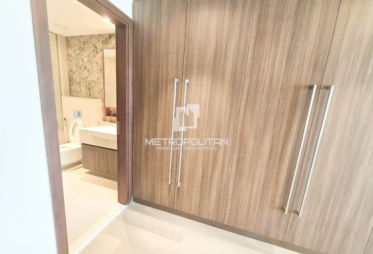 Brand New  | Pool and Burj Khalifa Views
