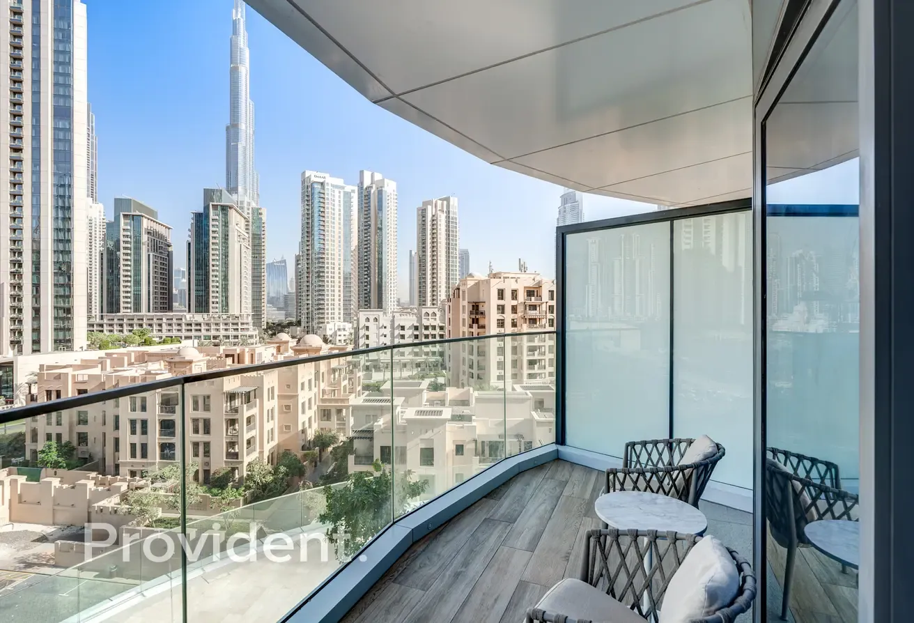 2BR+MR | Burj Khalifa View | Fully Upgraded