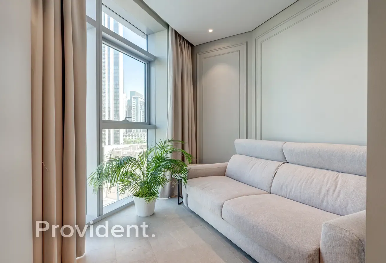 2BR+MR | Burj Khalifa View | Fully Upgraded