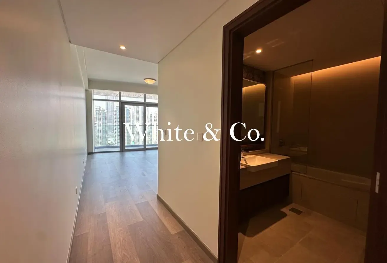 Burj View | Vacant Now | Square Layout
