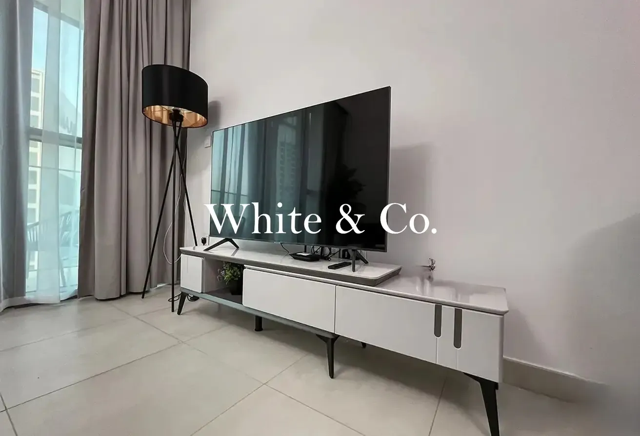 Corner Unit | High Floor  Motivated Seller