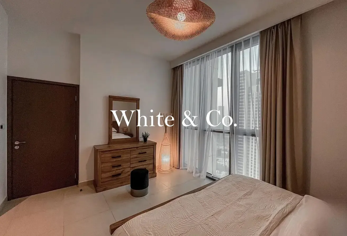 Corner Unit | High Floor  Motivated Seller