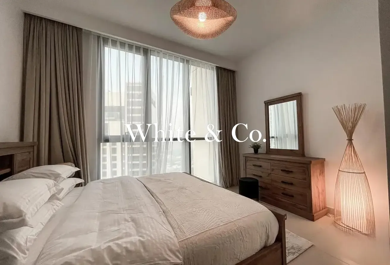 Corner Unit | High Floor  Motivated Seller