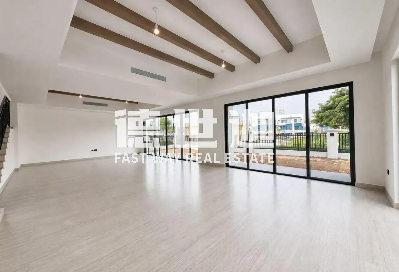 Single Row | 6BR+ Maids Room | Spacious