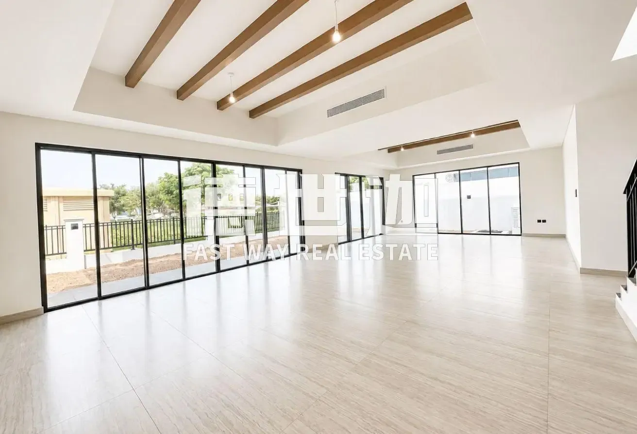Single Row | 6BR+ Maids Room | Spacious