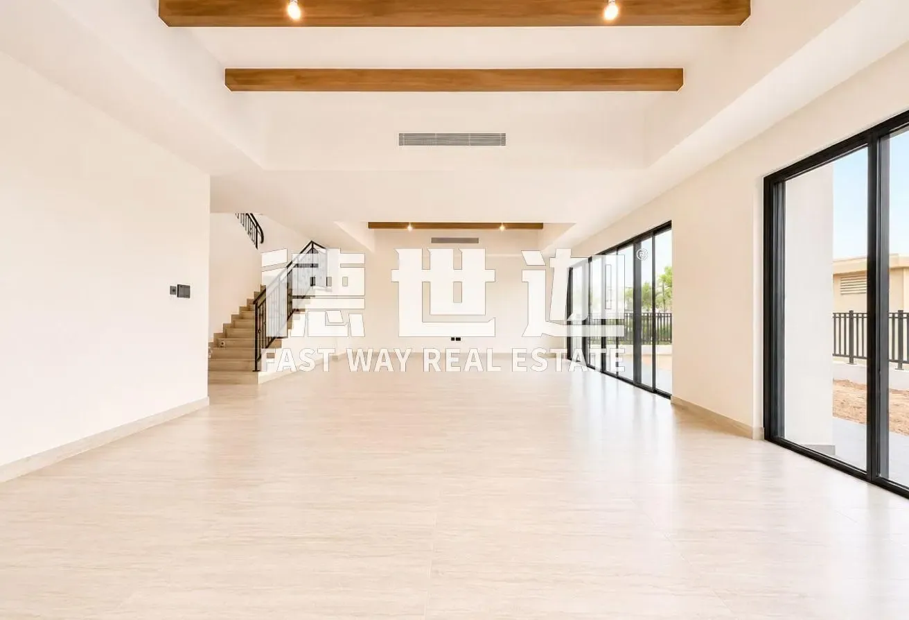 Single Row | 6BR+ Maids Room | Spacious