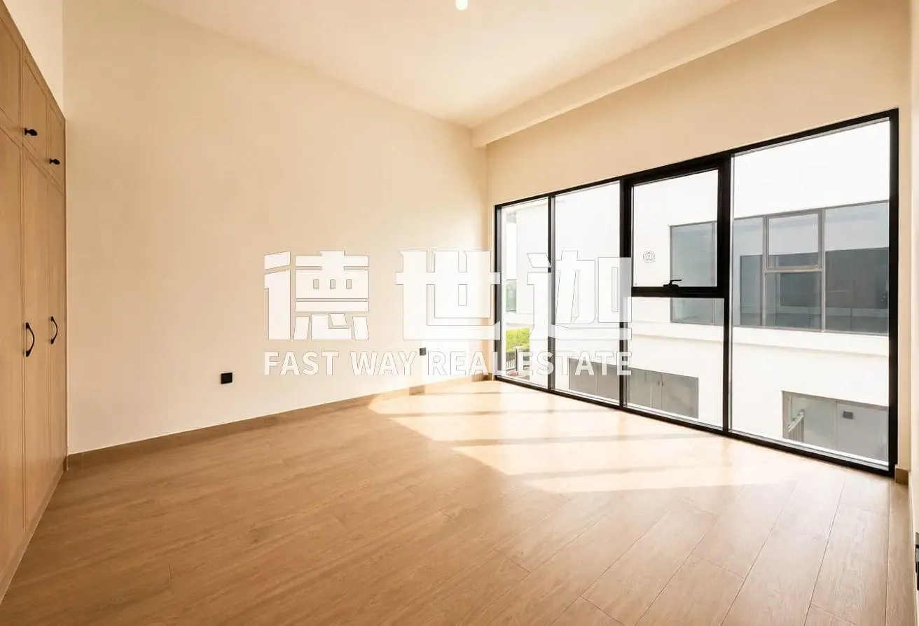 Single Row | 6BR+ Maids Room | Spacious