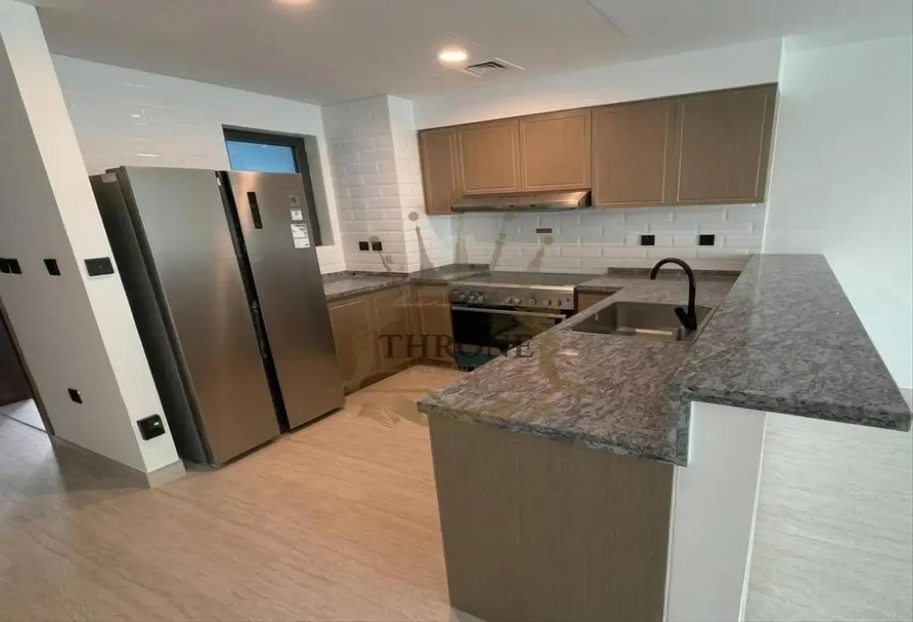4BR Villa | Near Amenities | Motivated Seller