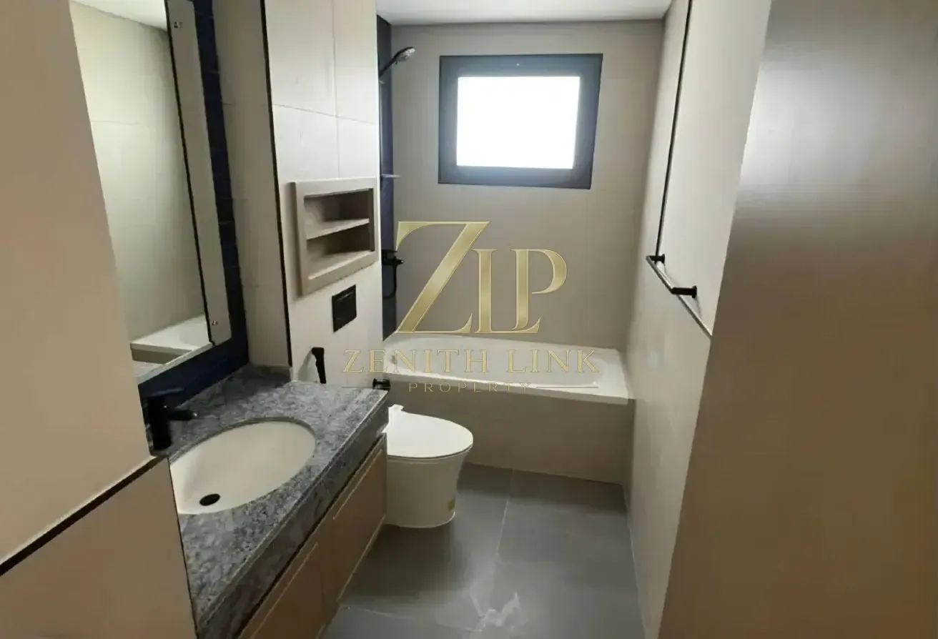 Vacant & Brand New | Spacious & Luxury Townhouse