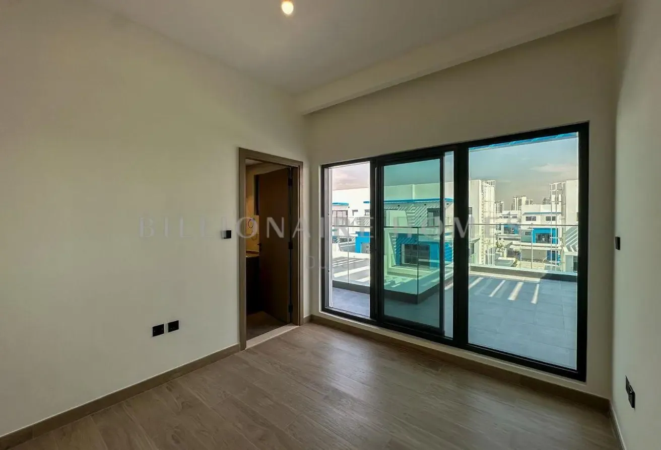 Exclusive |Occupied | Multiple Units Available