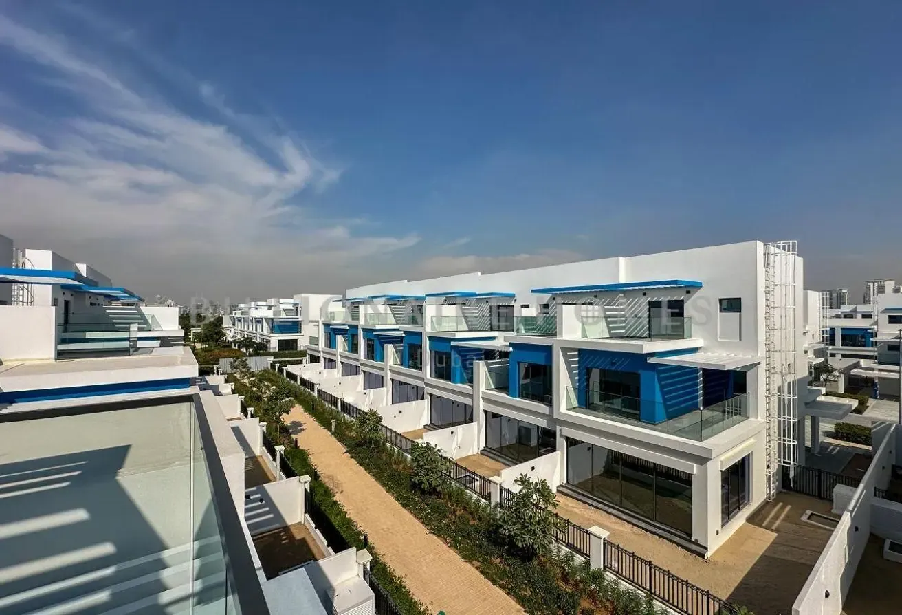 Exclusive |Occupied | Multiple Units Available